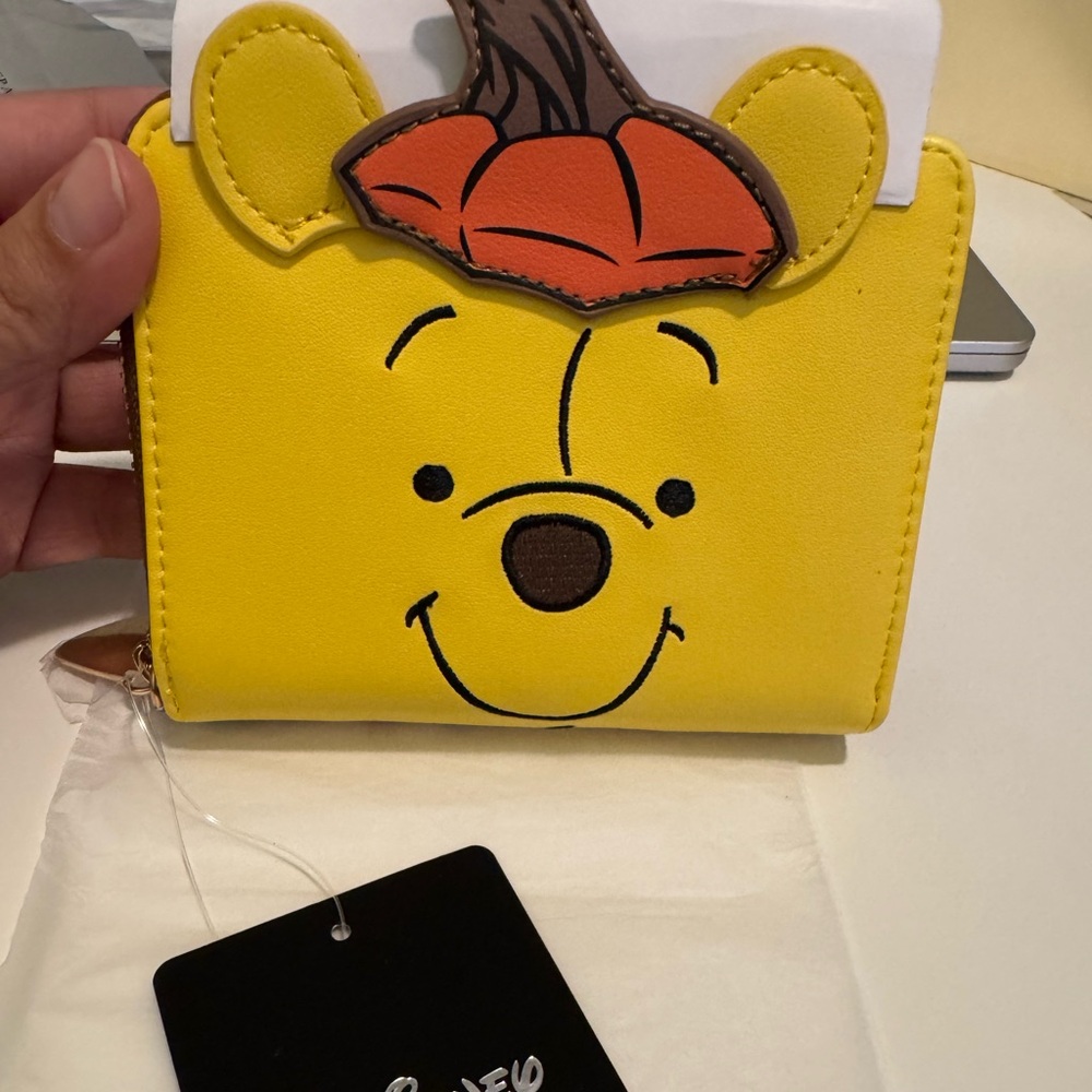 Disney Winnie the Pooh Wallet
